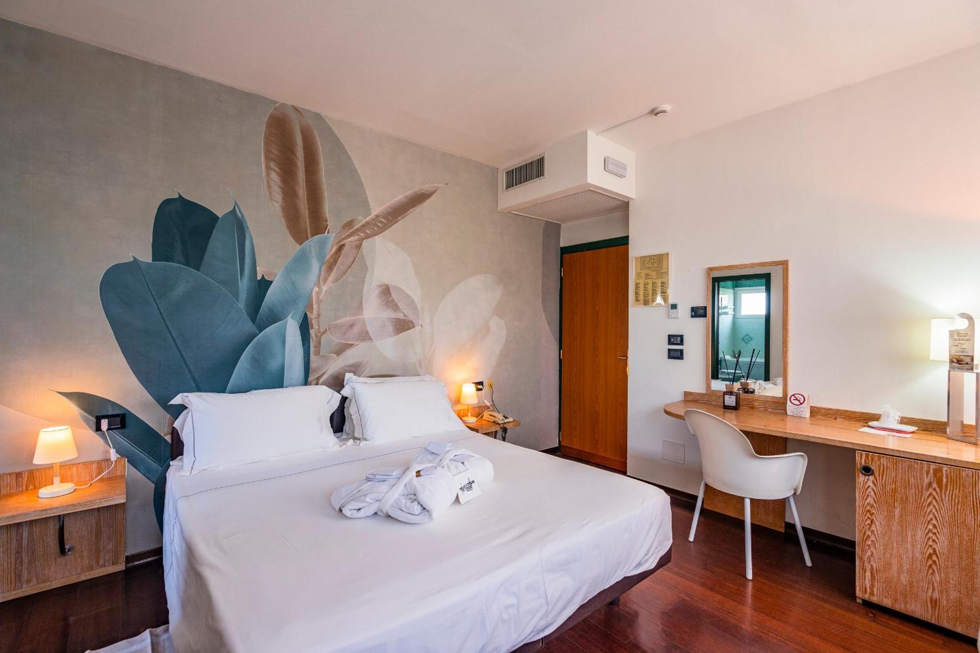 Hotel Logonovo リド・デッリ・エステンシ エクステリア 写真
