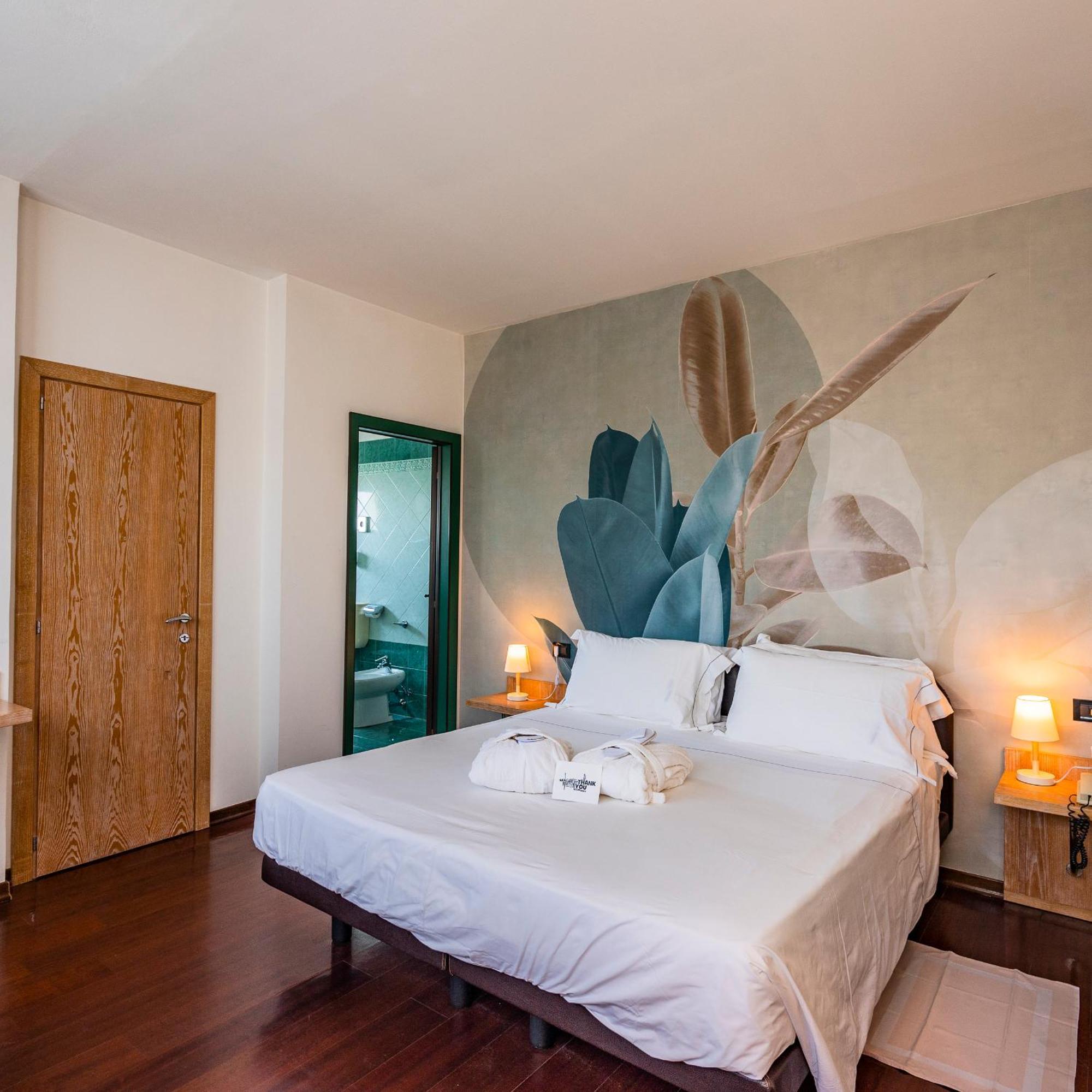 Hotel Logonovo リド・デッリ・エステンシ エクステリア 写真